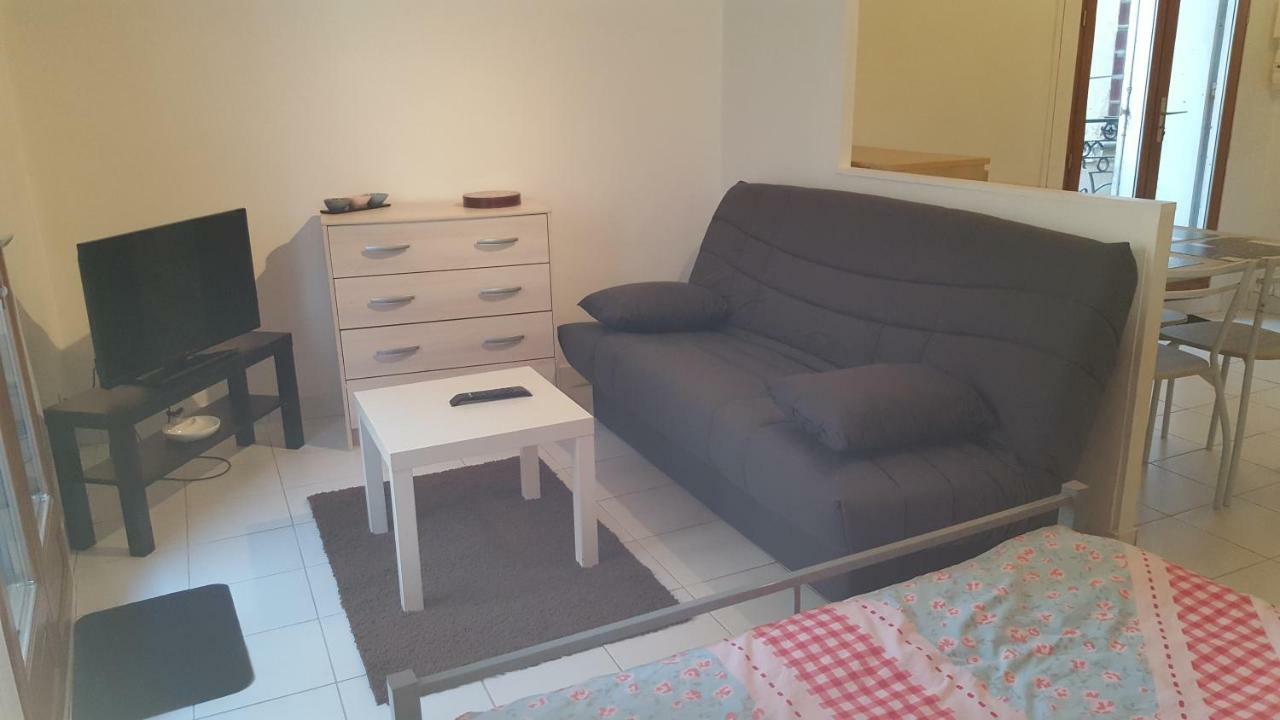 Les Lauriers Apartment Agde Bagian luar foto